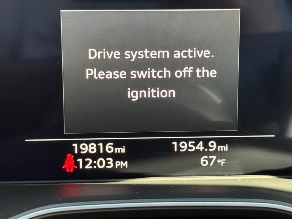 Audi S5 Sportback Vehicle Full-screen Gallery Image 19