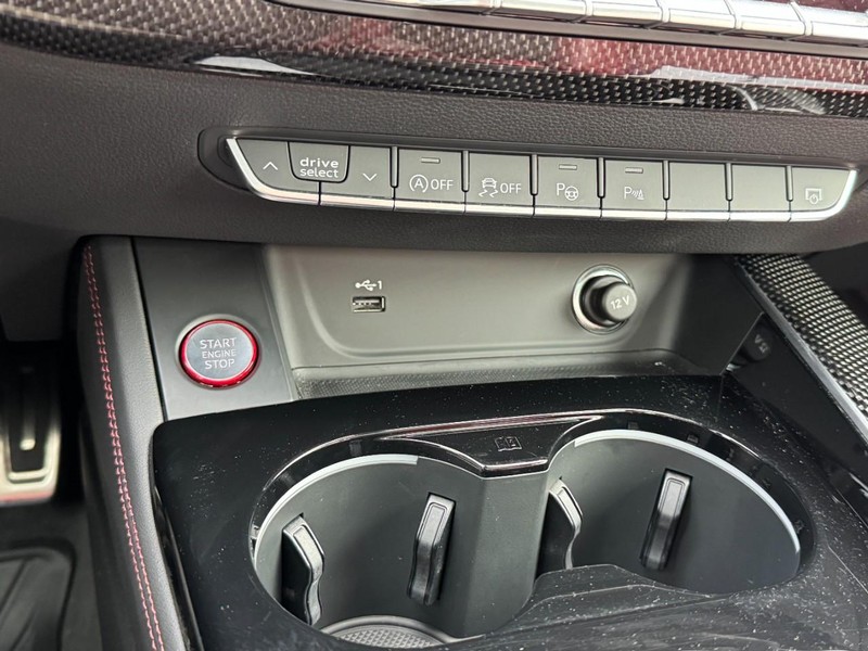 Audi S5 Sportback Vehicle Full-screen Gallery Image 21