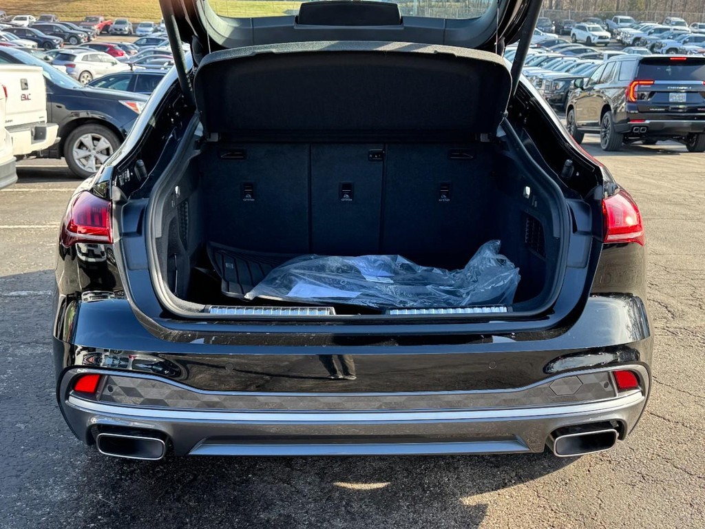 Audi A5 Vehicle Full-screen Gallery Image 09