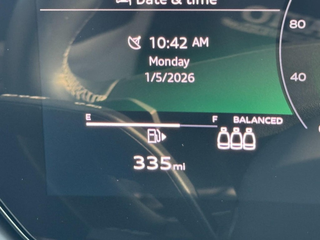 Audi A5 Vehicle Full-screen Gallery Image 19