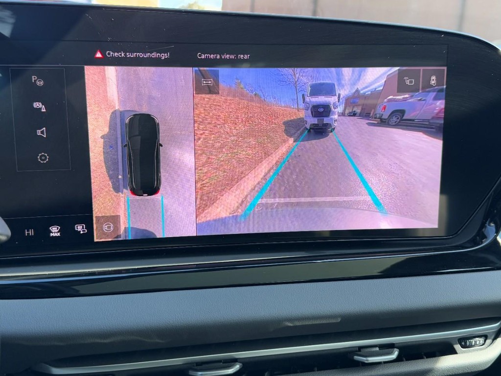 Audi A5 Vehicle Full-screen Gallery Image 20