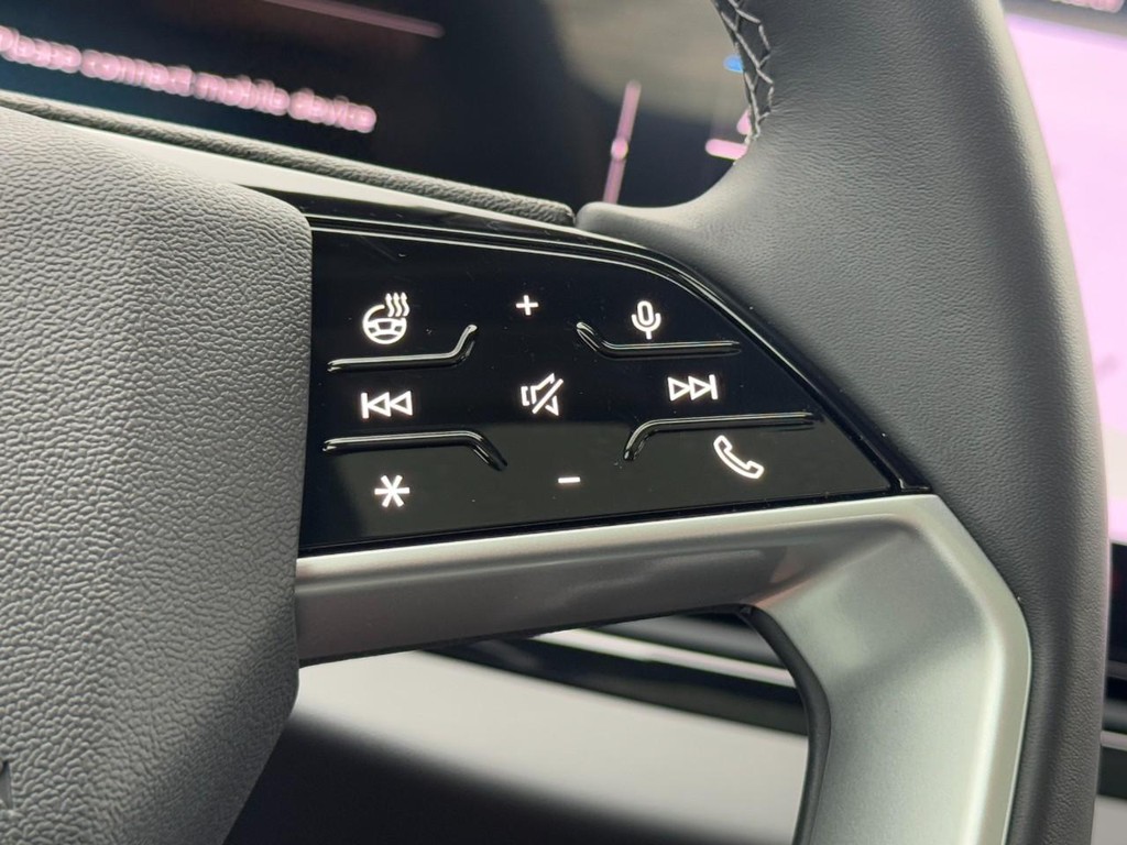 Audi A5 Vehicle Full-screen Gallery Image 18