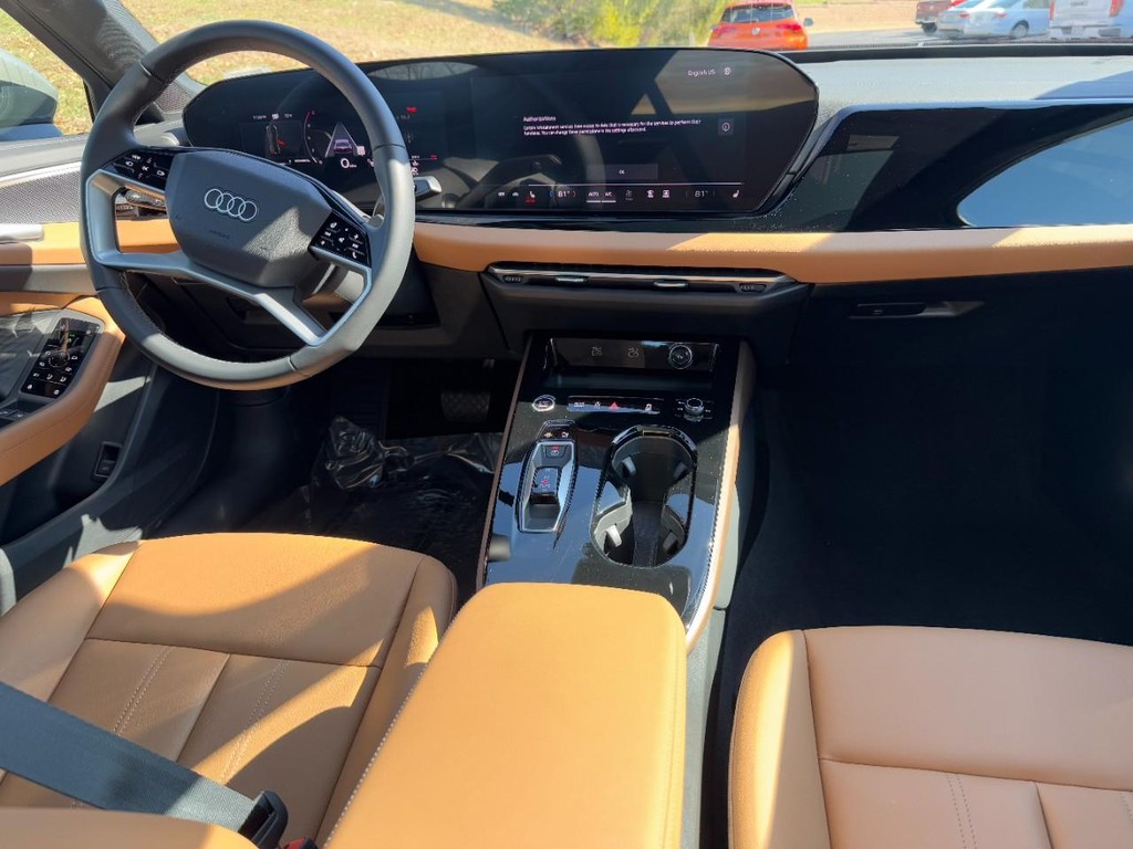 Audi A5 Vehicle Full-screen Gallery Image 11