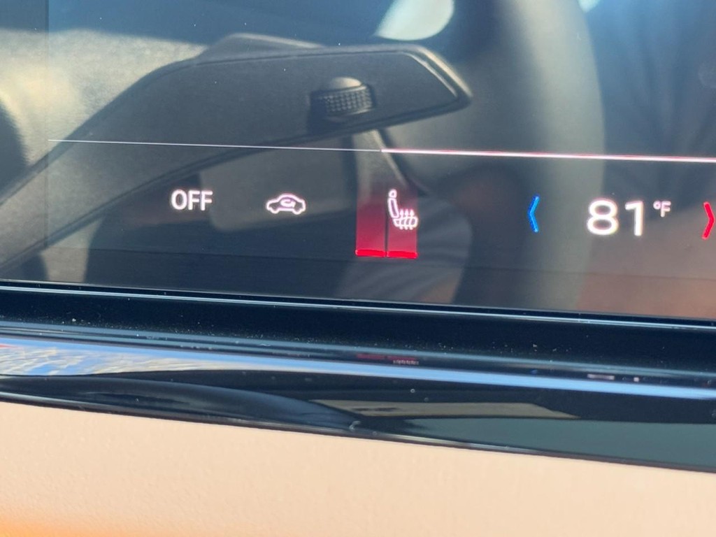 Audi A5 Vehicle Full-screen Gallery Image 21