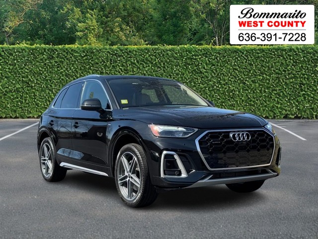 Ellisville MO 2025 Audi Q5 more details - audi q5