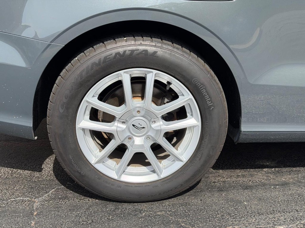 Audi A3 Cabriolet Vehicle Full-screen Gallery Image 03