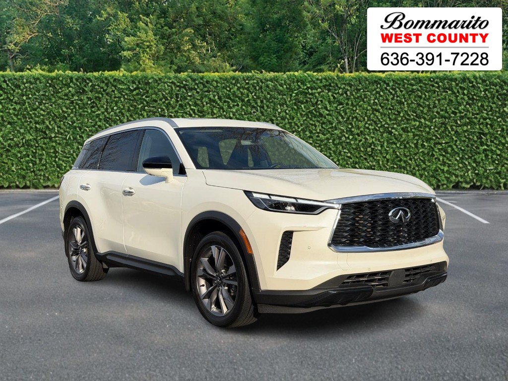 Majestic White 2024 INFINITI QX60 Luxe AWD SUV / Crossover All-Wheel Drive Automatic