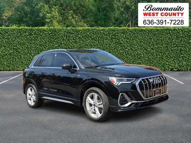 Ellisville MO 2023 Audi Q3 more details - audi q3
