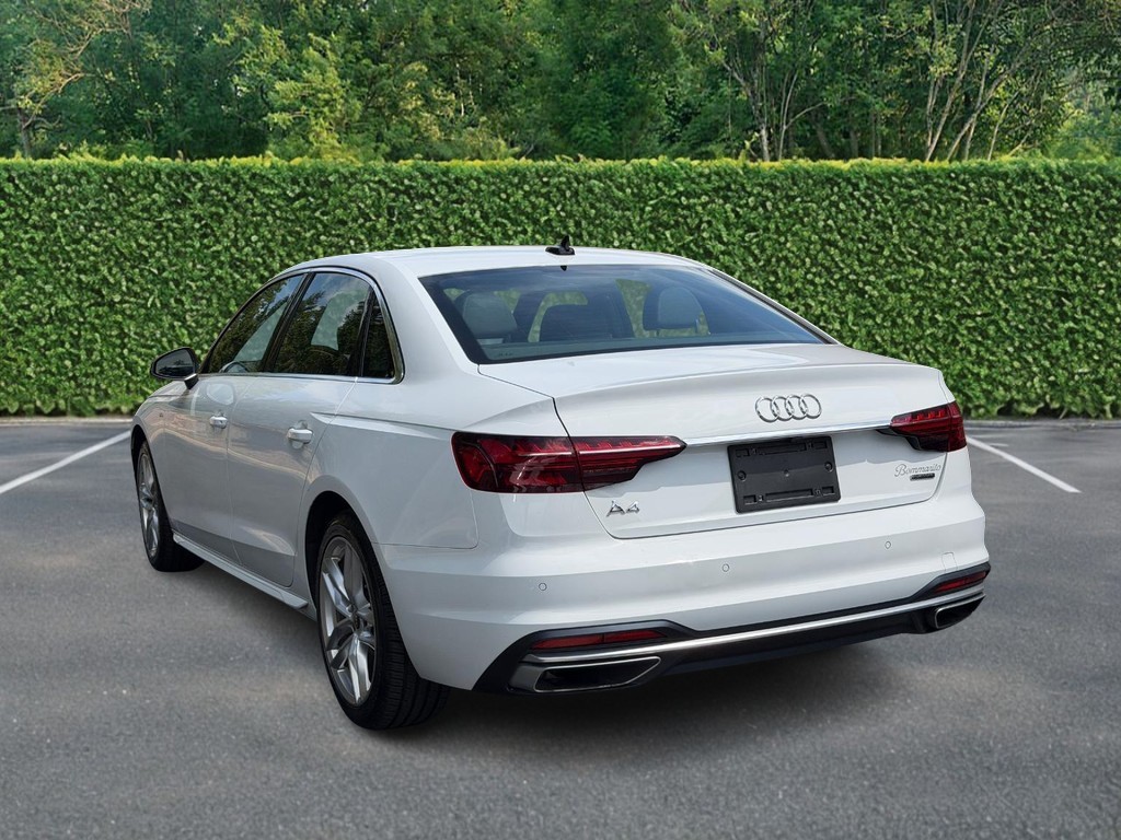 Audi A4 Sedan Vehicle Full-screen Gallery Image 06