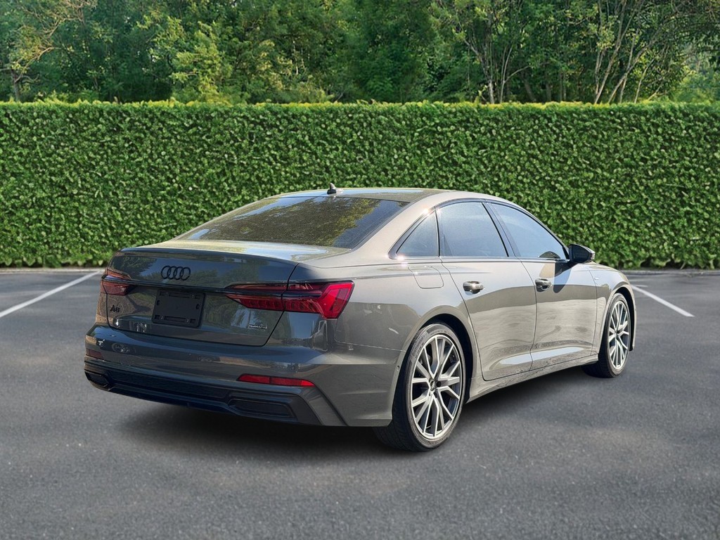 Audi A6 Sedan Vehicle Full-screen Gallery Image 03