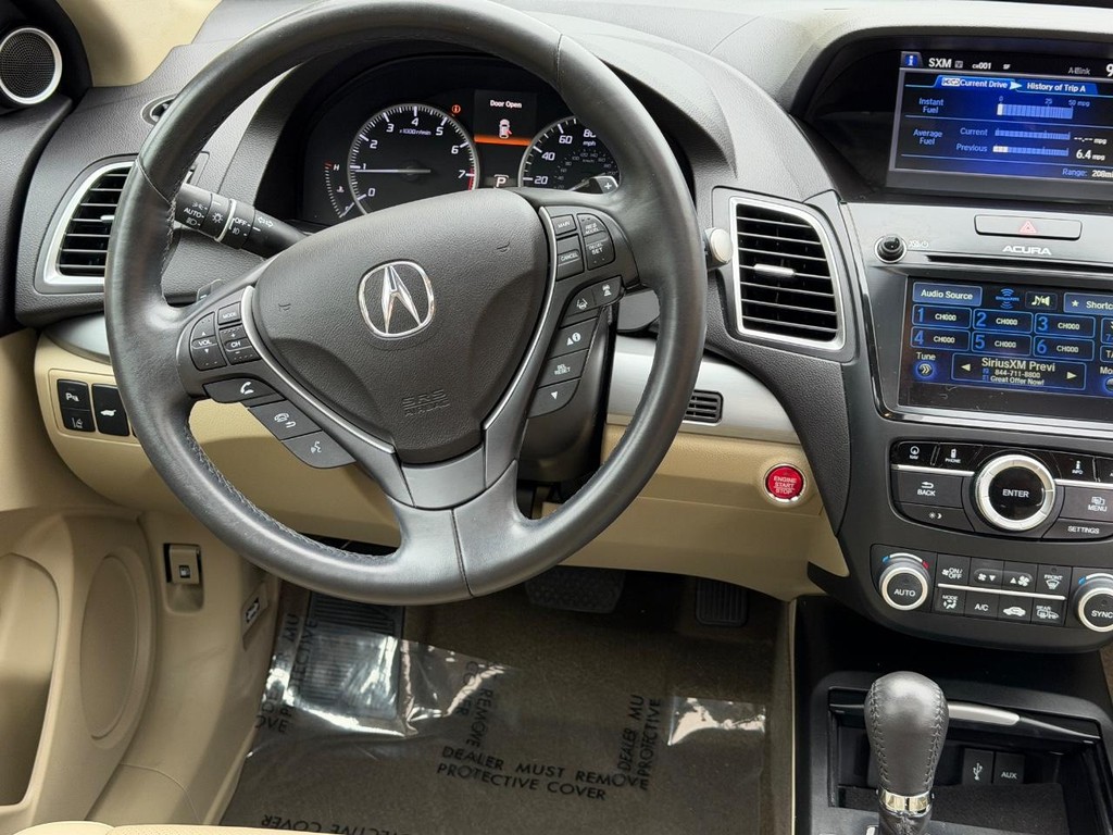 Acura RDX Vehicle Full-screen Gallery Image 12
