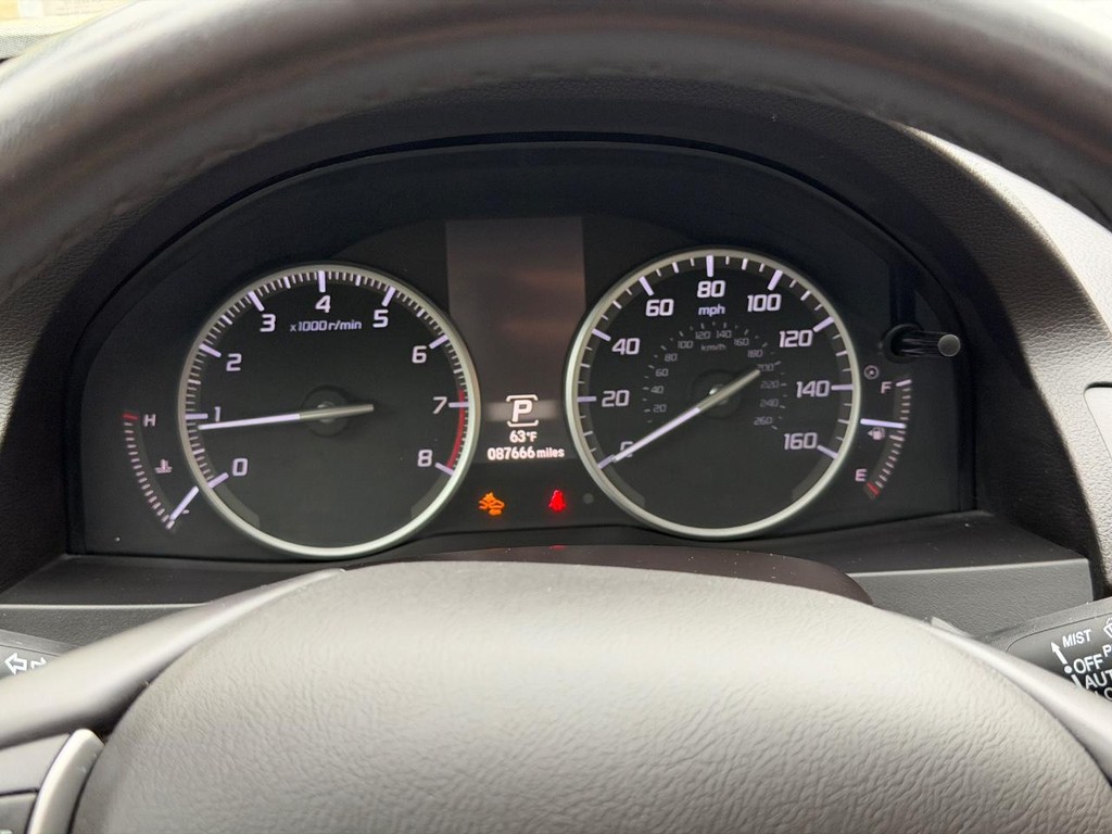 Acura RDX Vehicle Full-screen Gallery Image 20
