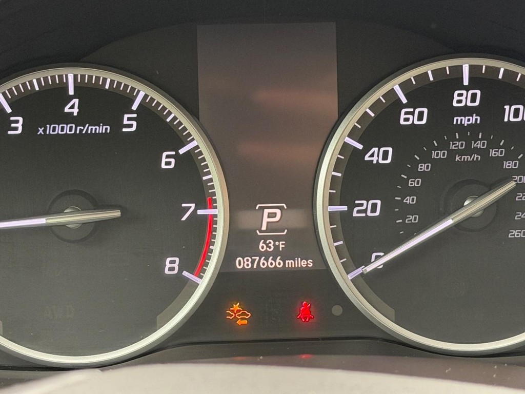 Acura RDX Vehicle Full-screen Gallery Image 21
