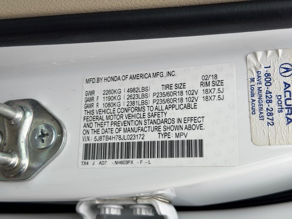 Acura RDX Vehicle Full-screen Gallery Image 25