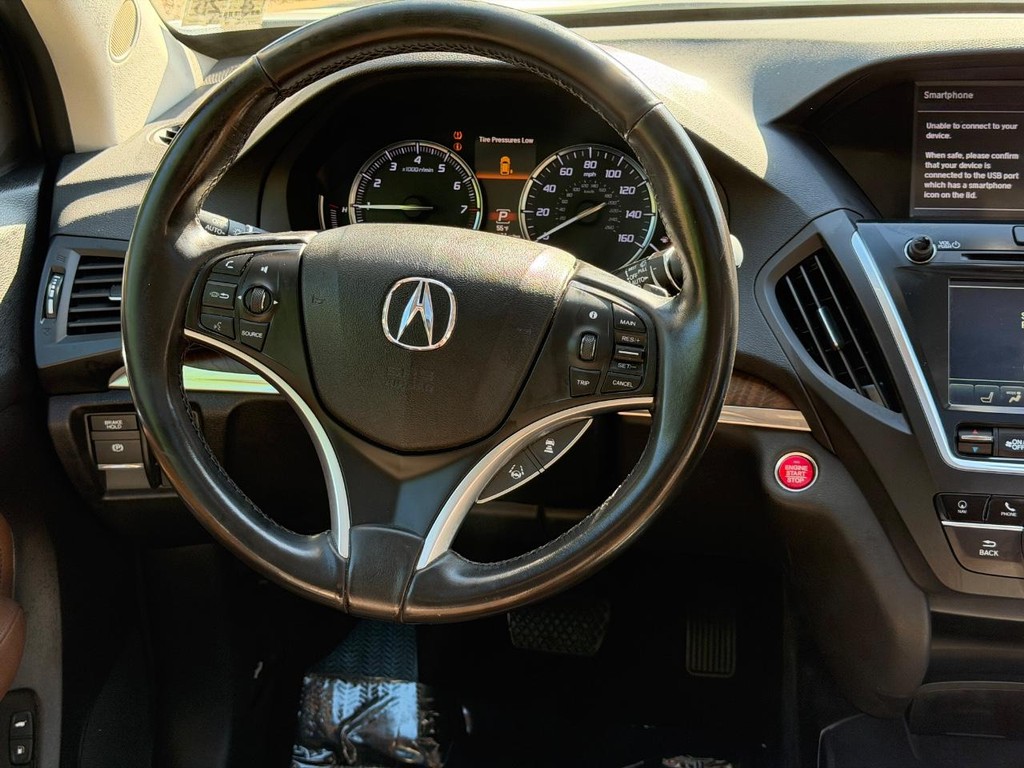 Acura MDX Vehicle Full-screen Gallery Image 12