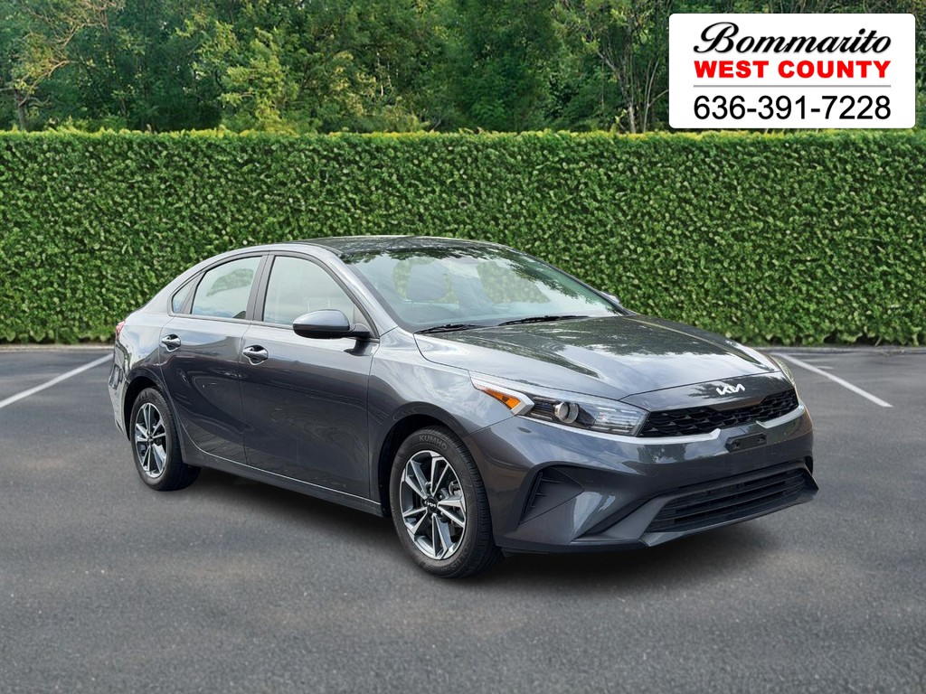 2024 Kia Forte LXS FWD