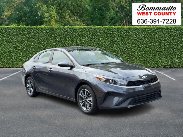 Ellisville MO 2024 Kia Forte more details - kia forte
