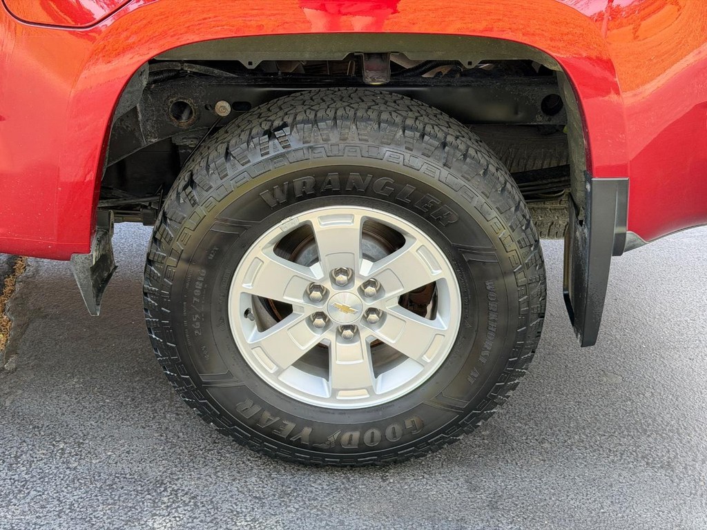 Chevrolet Colorado Vehicle Full-screen Gallery Image 07