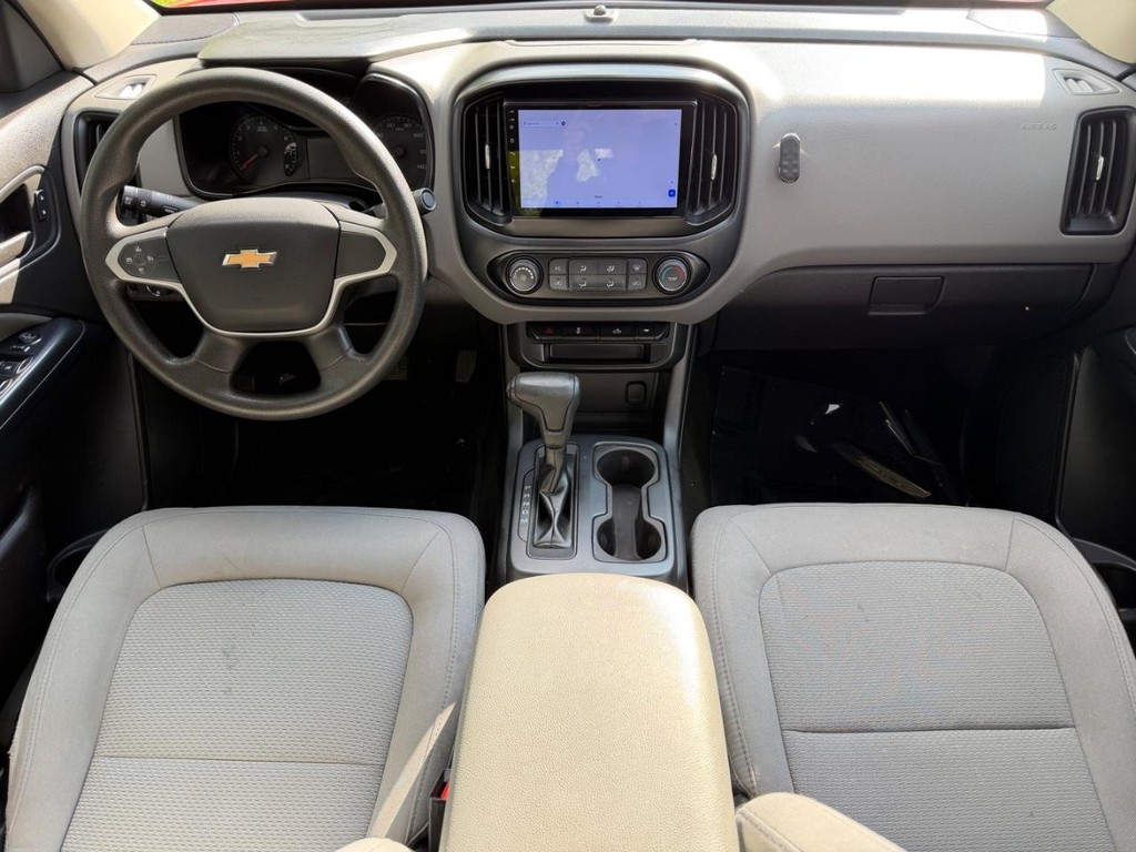 Chevrolet Colorado Vehicle Full-screen Gallery Image 11