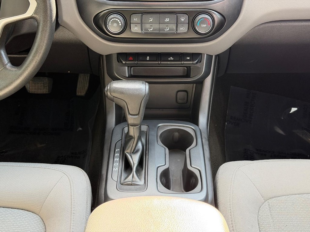 Chevrolet Colorado Vehicle Full-screen Gallery Image 14