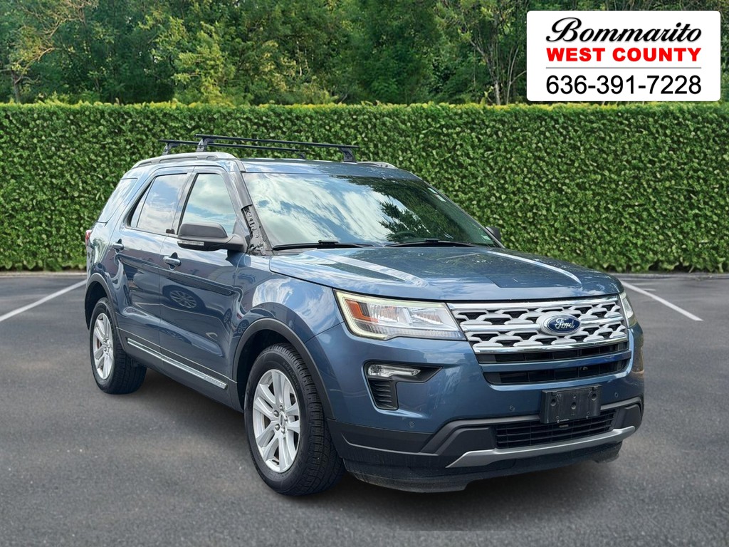 Blue Metallic 2019 Ford Explorer XLT SUV / Crossover Front-Wheel Drive Automatic