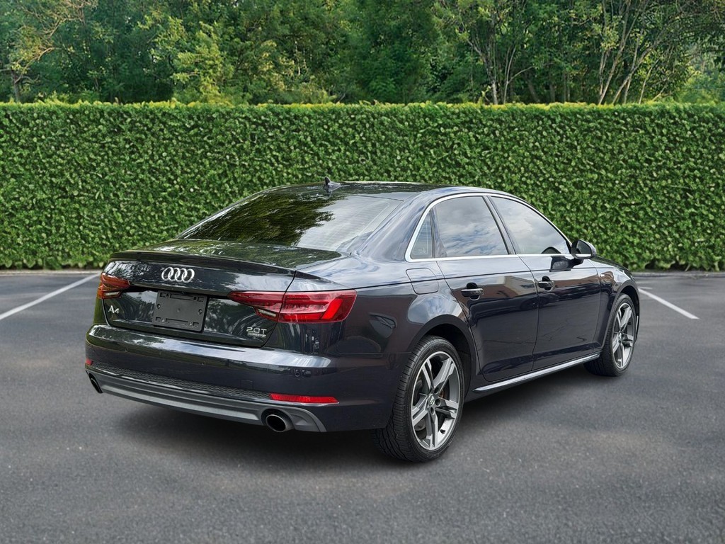Audi A4 Vehicle Full-screen Gallery Image 03
