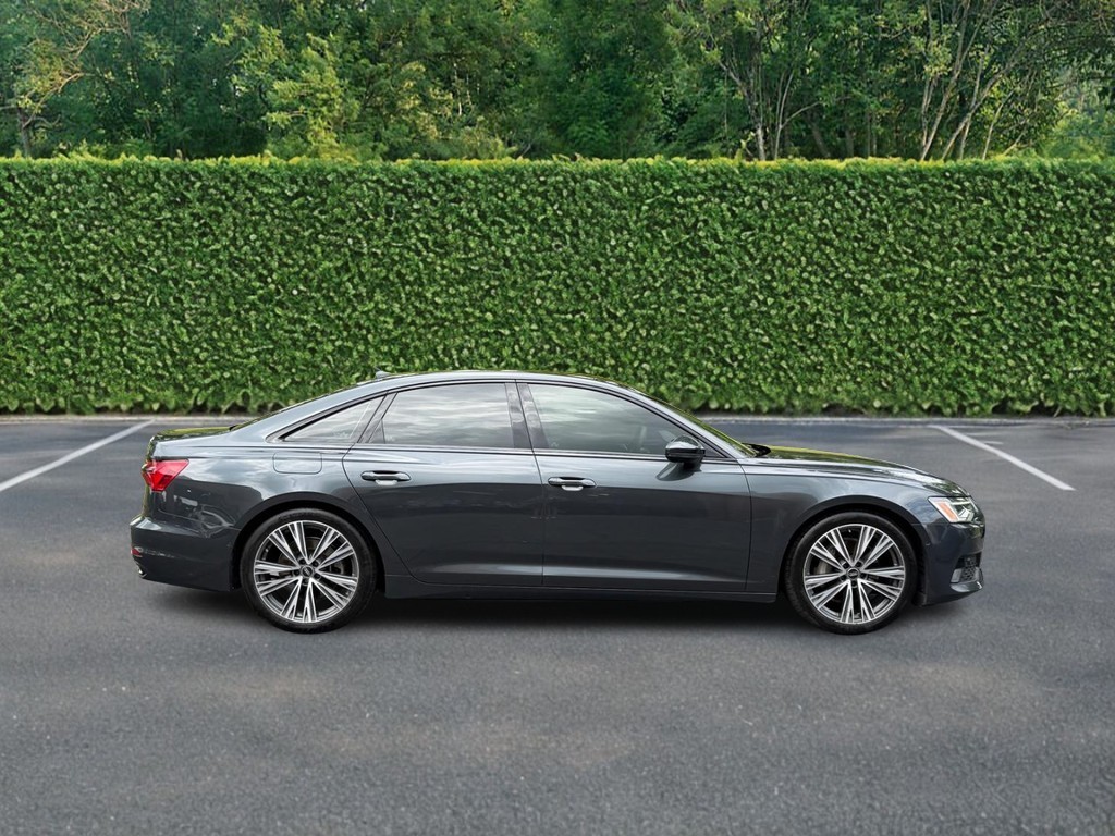 Audi A6 Sedan Vehicle Full-screen Gallery Image 02