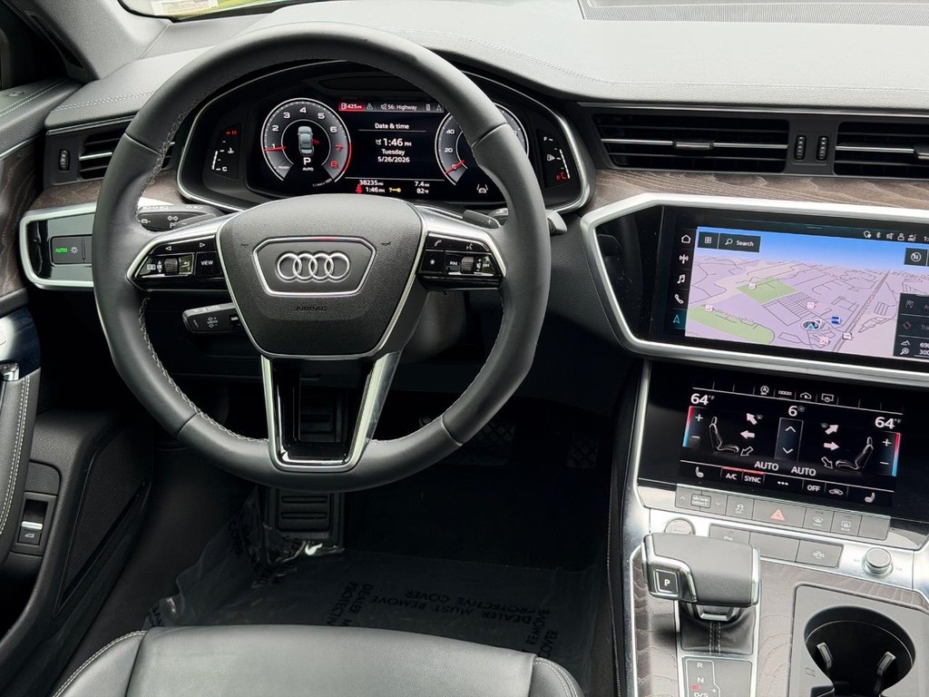 Audi A6 Sedan Vehicle Full-screen Gallery Image 12