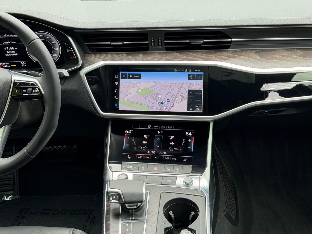 Audi A6 Sedan Vehicle Full-screen Gallery Image 13