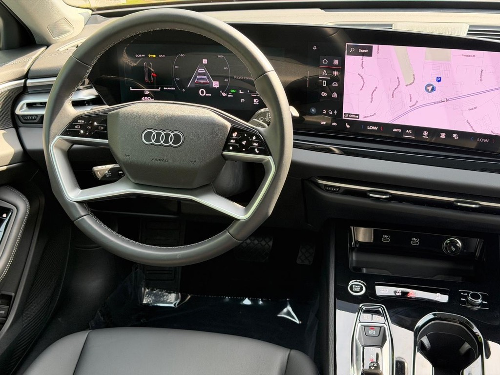 Audi A5 Vehicle Full-screen Gallery Image 12