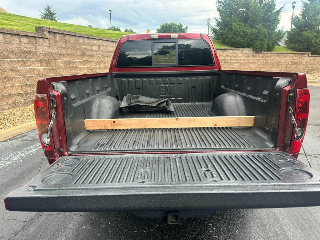 Chevrolet Colorado Vehicle Full-screen Gallery Image 04
