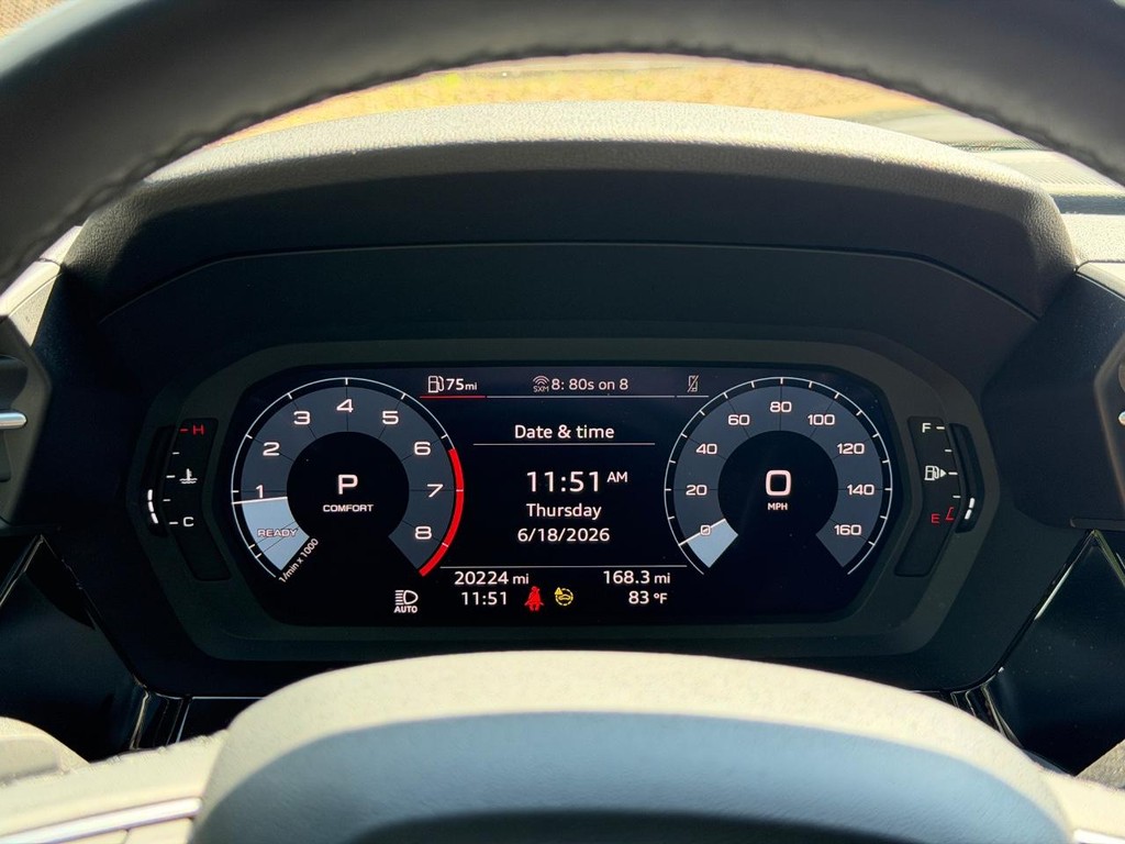 Audi A3 Vehicle Full-screen Gallery Image 19