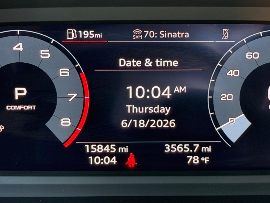 Audi A3 Vehicle Full-screen Gallery Image 20
