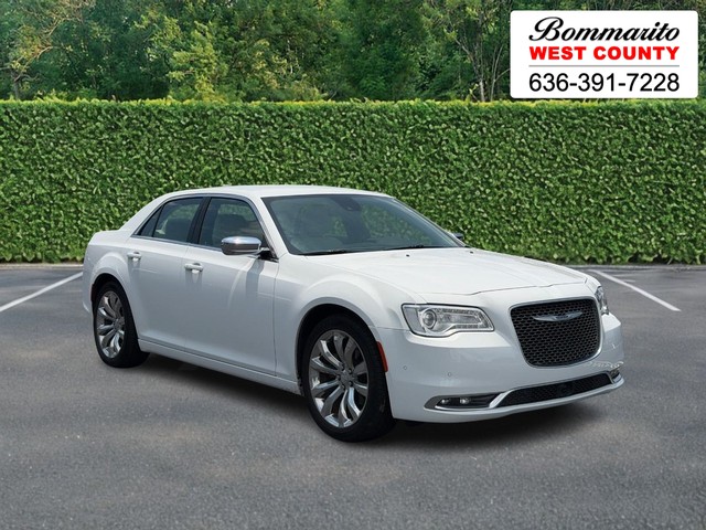 Ellisville MO 2021 Chrysler 300 more details - chrysler 300