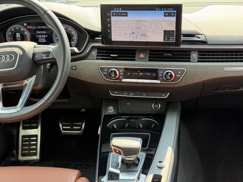 Audi A5 Sportback Vehicle Full-screen Gallery Image 13