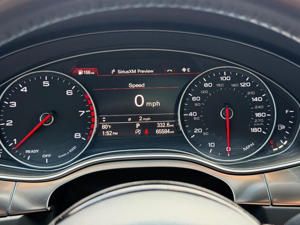 Audi A6 Vehicle Full-screen Gallery Image 20