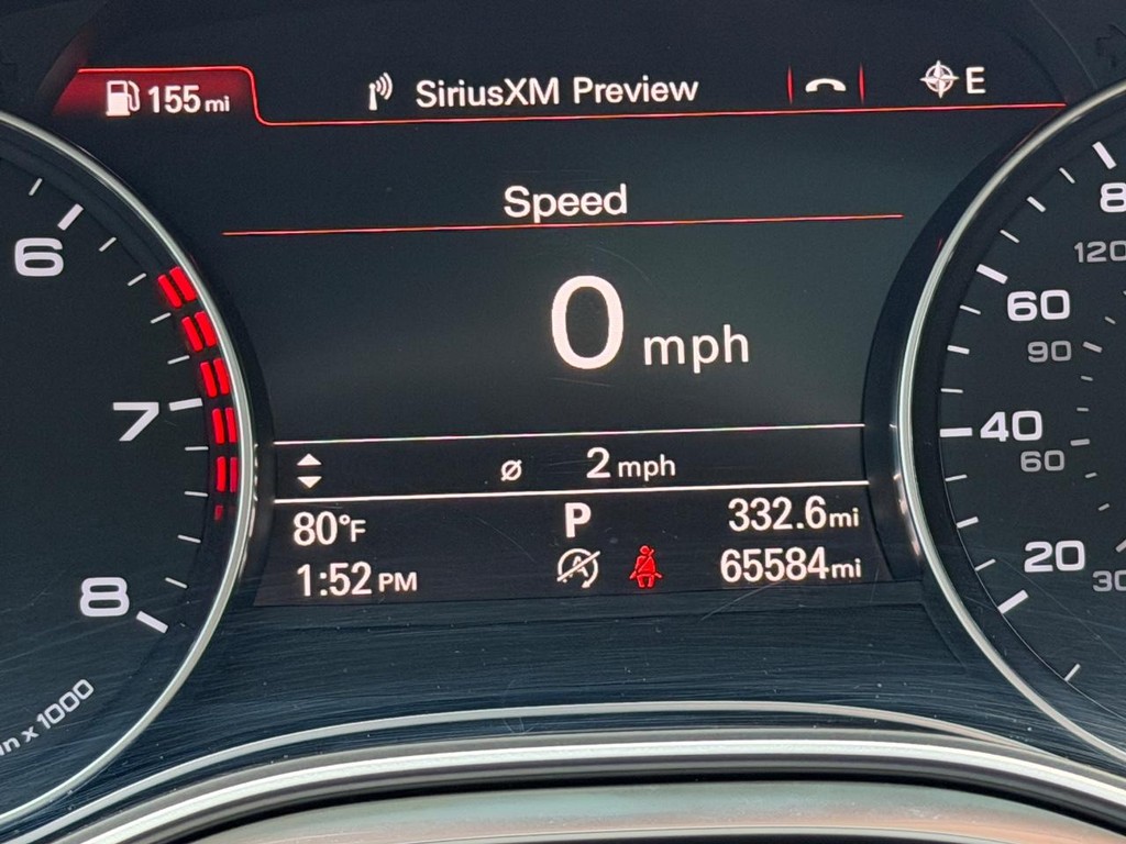 Audi A6 Vehicle Full-screen Gallery Image 21