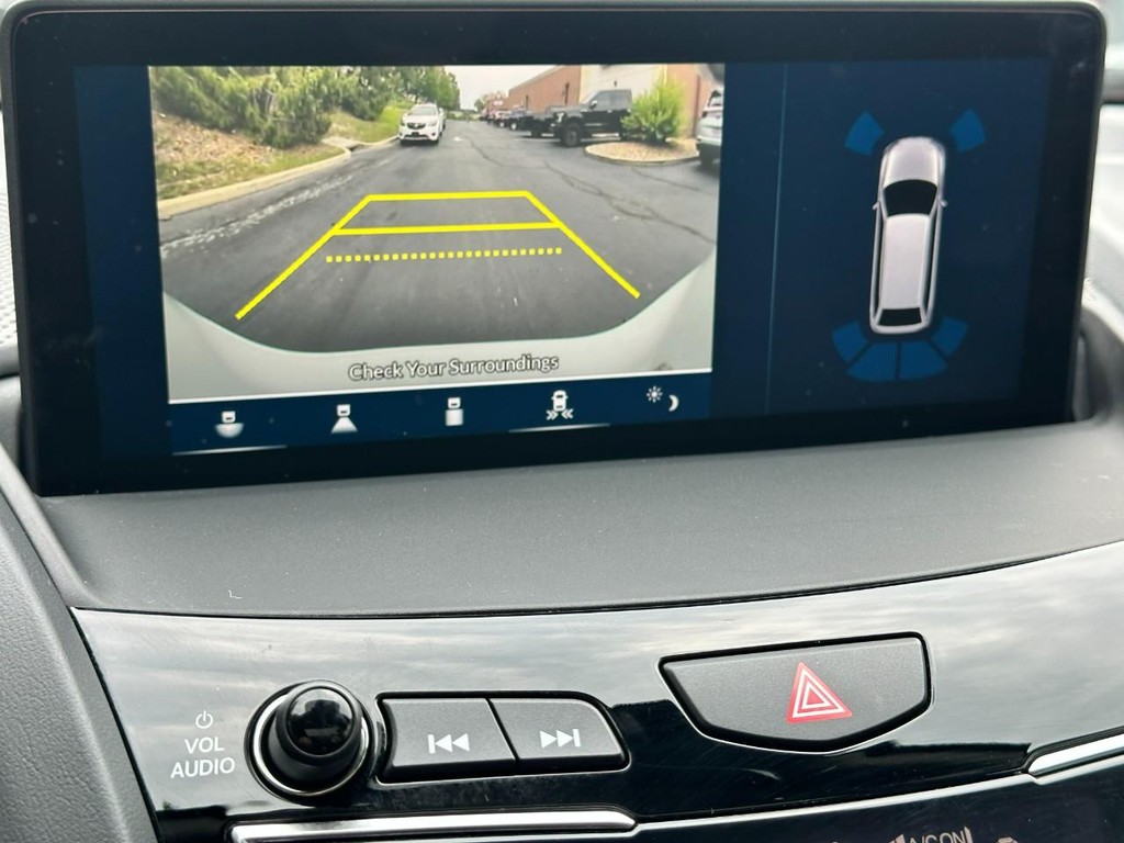 Acura RDX Vehicle Full-screen Gallery Image 25