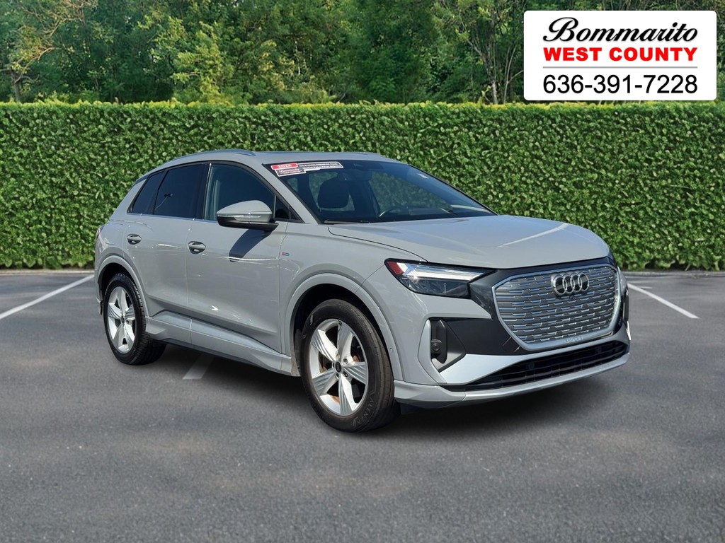 2024 Audi Q4 e-tron quattro Premium Plus 55