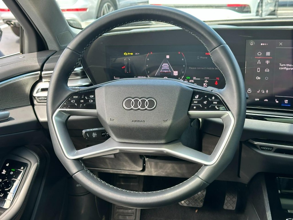 Audi A5 Vehicle Full-screen Gallery Image 12