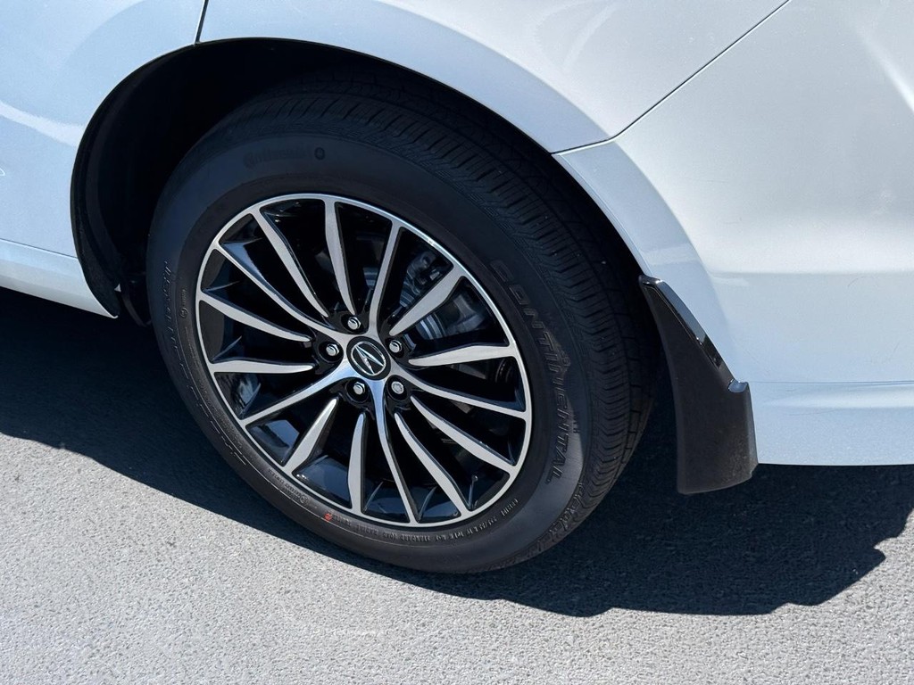 Acura RDX Vehicle Full-screen Gallery Image 07