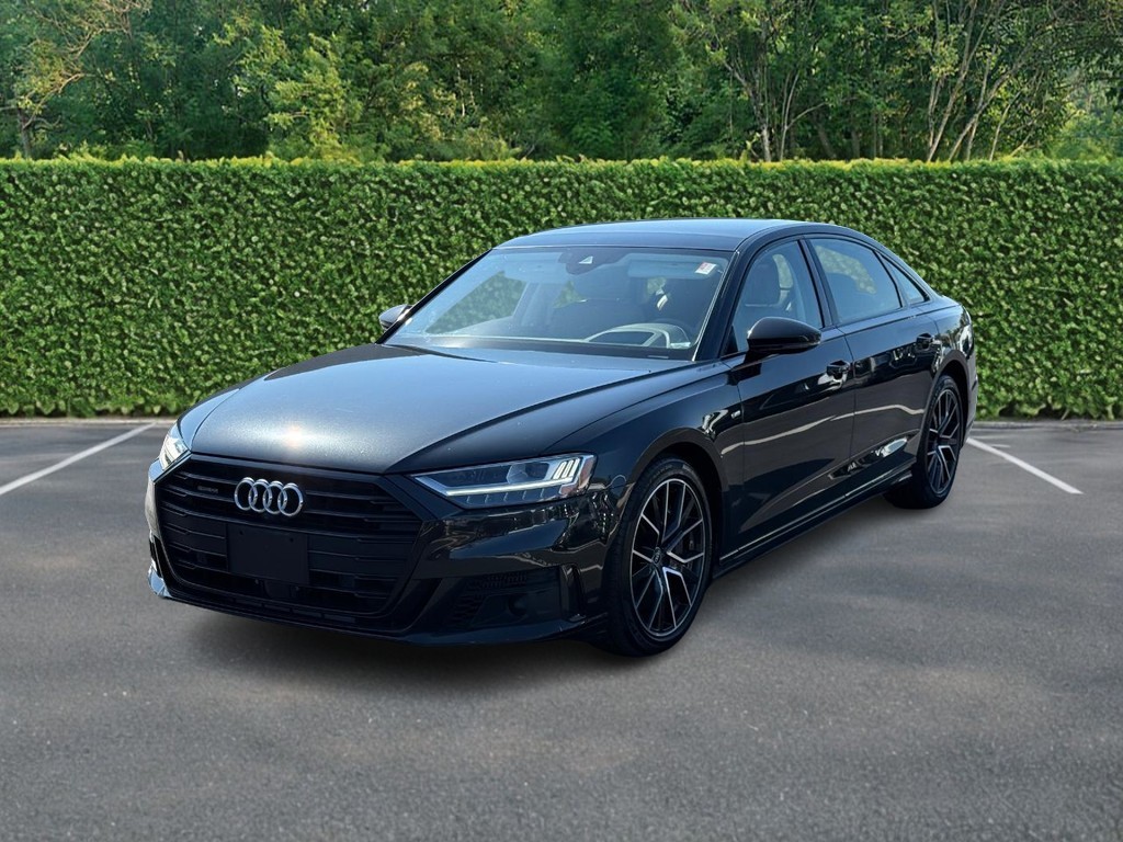 Audi A8 Vehicle Full-screen Gallery Image 08