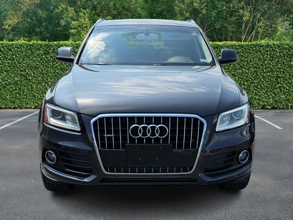 Audi Q5 Vehicle Full-screen Gallery Image 09
