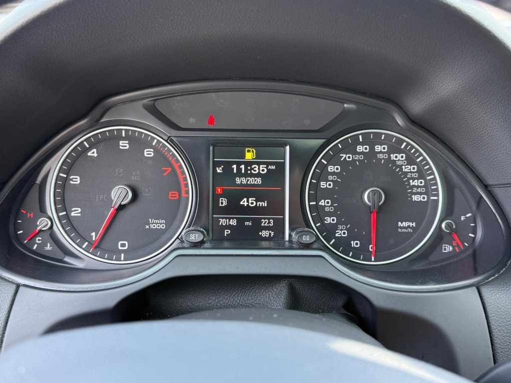 Audi Q5 Vehicle Full-screen Gallery Image 21