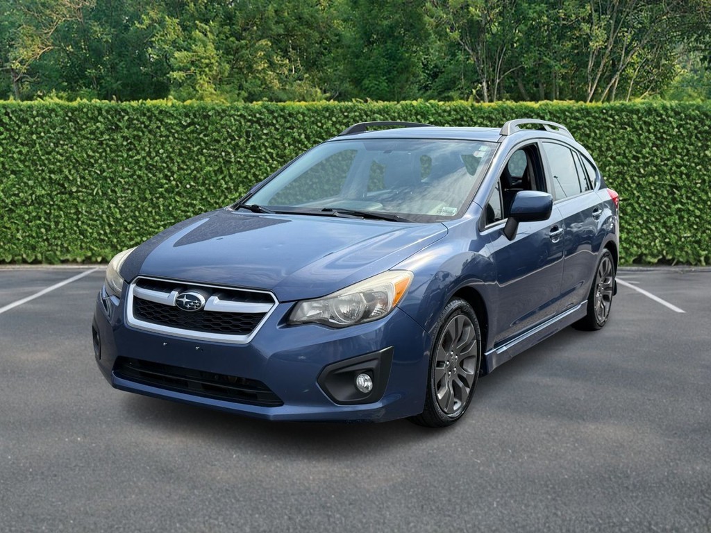 Subaru Impreza Wagon Vehicle Full-screen Gallery Image 09