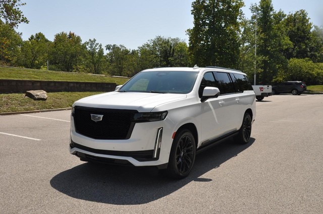 Cadillac Escalade ESV Sport Platinum - Fenton MO