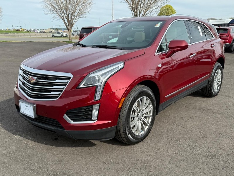 Cadillac XT5 Vehicle Image 08