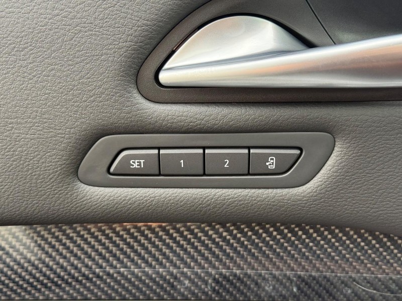 Cadillac XT4 Vehicle Image 16
