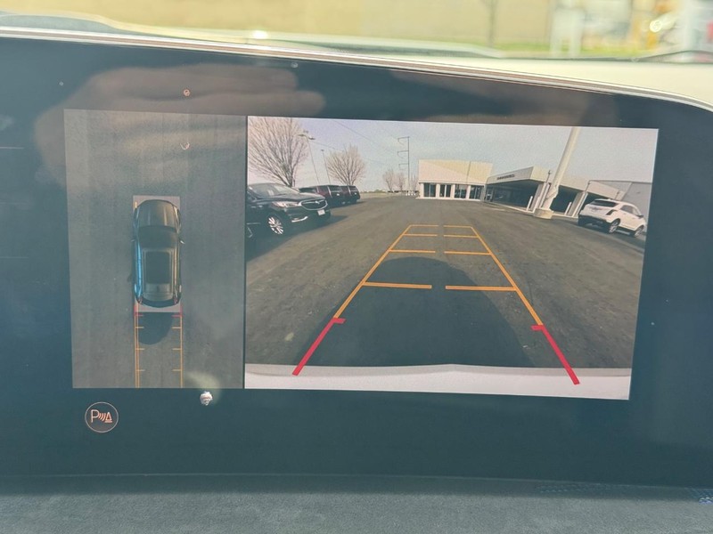 Cadillac XT4 Vehicle Image 20