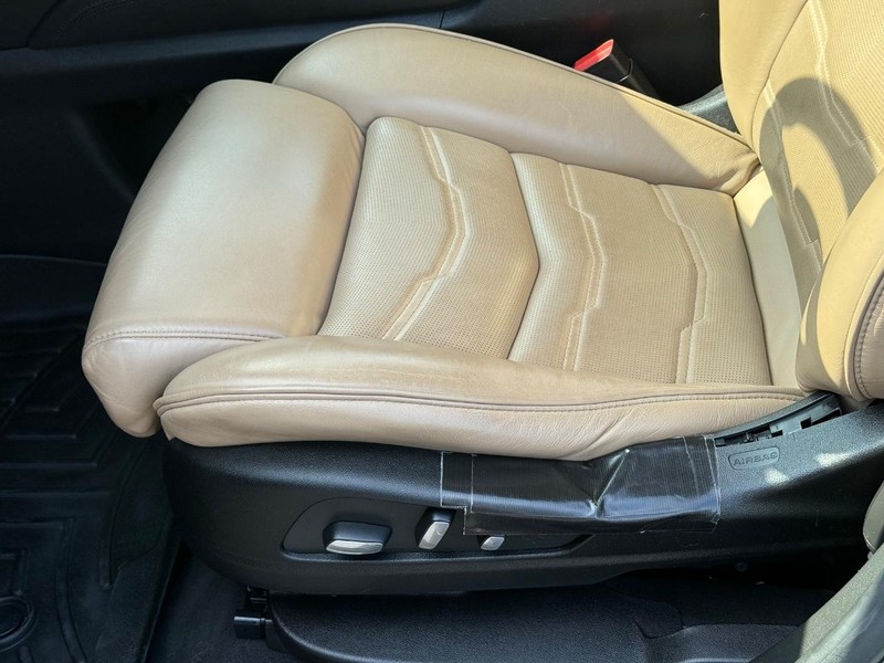 Cadillac XT5 Vehicle Image 23